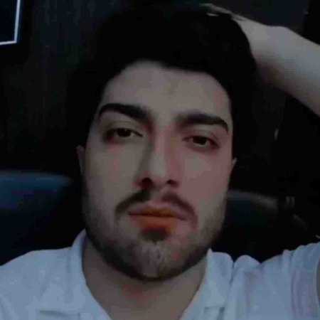 دانلود آهنگ اخلاق بدت حرفای آخرت تبدیل شدن به زخم کاری امیر رمضانی