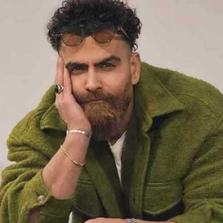 آهنگ تو منو وسط تا این دیوونگی هل دادیا معین زد آهنگ تو منو وسط تا این دیوونگی هل دادیا معین زد